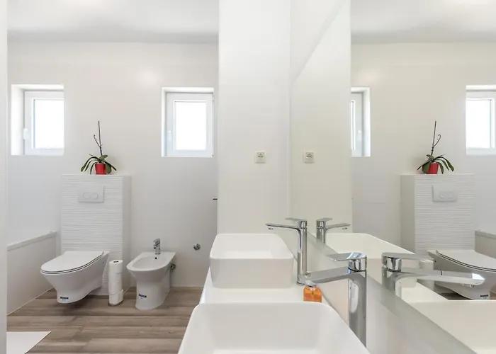 Awesome In * Novi Vinodolski